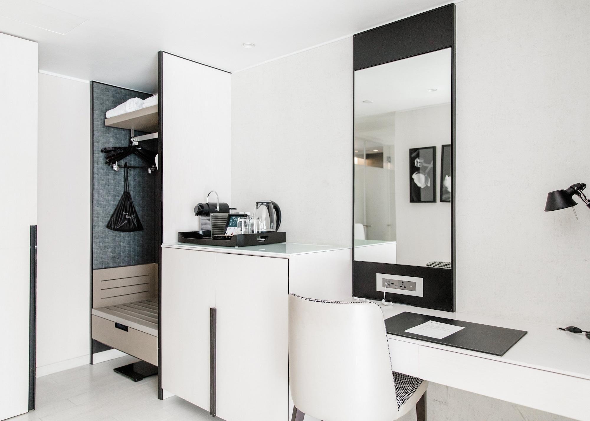 Hotel Naumi - Sg Clean 5*